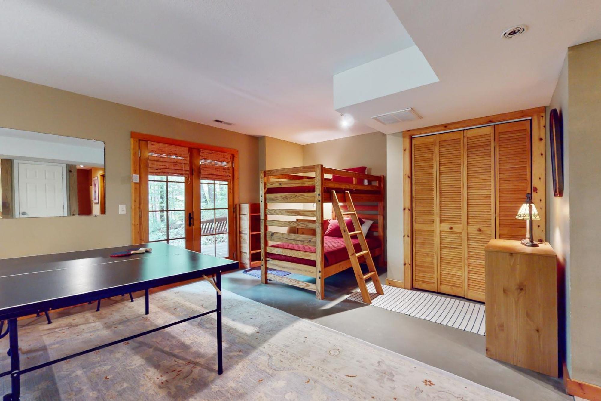 Elkhorn Cabin & Eagles Wing Lodge 阿什维尔 外观 照片